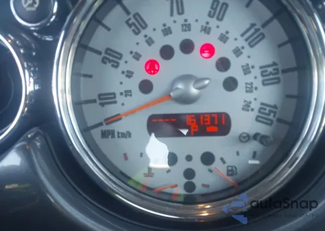 2007 Mini Cooper из США, поврежденный, VIN WMWRF33547TG16758